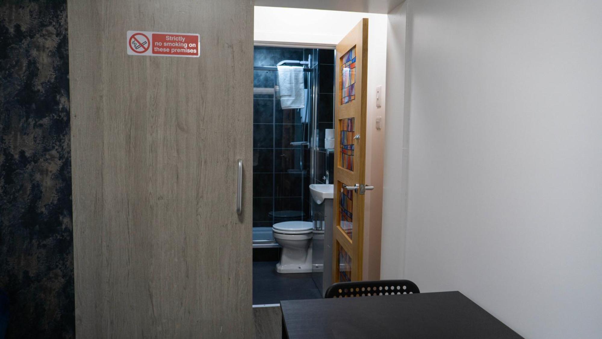 Vr Apartments Glasgow Phòng bức ảnh